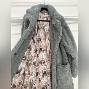 NEW W/O TAGS Free People dusty blue sherpa faux coat SMALL